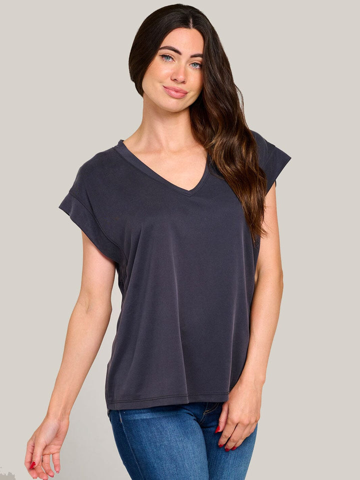 WOMEN'S SHORT SLEEVE V-NECK SOLID TOP