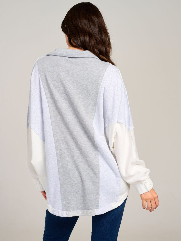 WOMEN'S LONG SLEEVE V-NECK HIGH-LOW-COLORBLOCK TOP