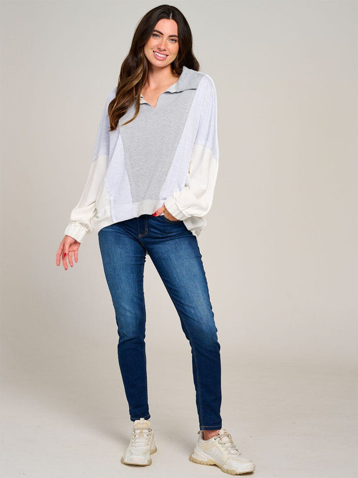 WOMEN'S LONG SLEEVE V-NECK HIGH-LOW-COLORBLOCK TOP