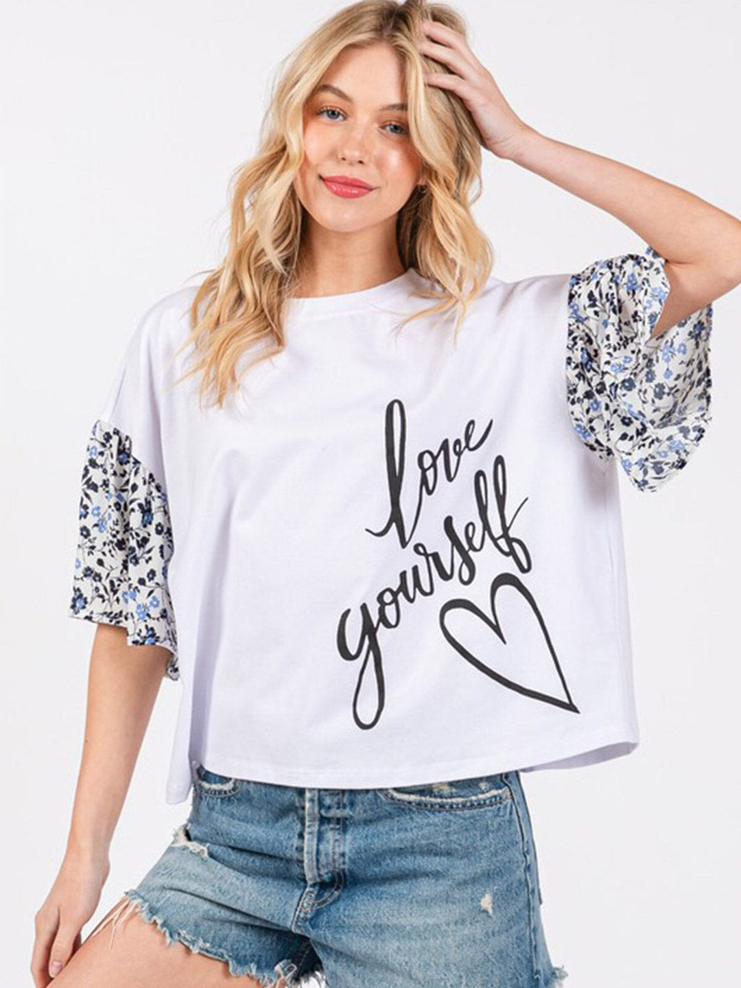 WOMEN'S SHORT FLORAL SLEEVE GRAPHIC TOP