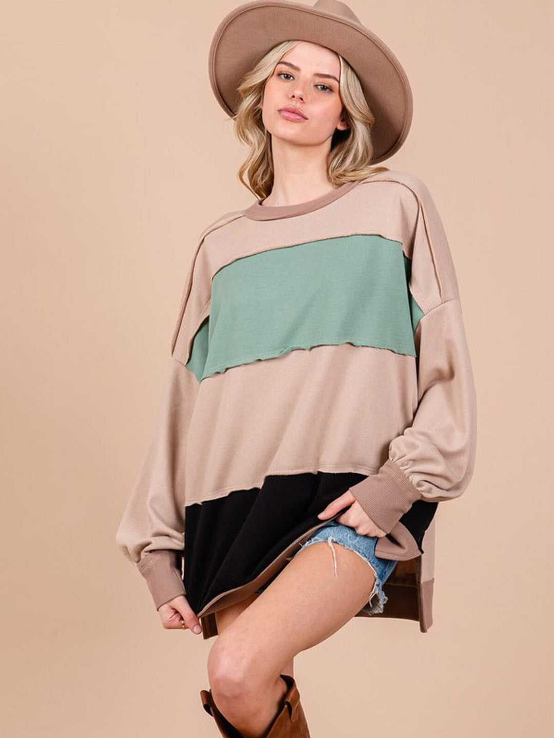 WOMEN'S LONG SLEEVE COLORBLOCK OVERSIZED PULLOVER SWEATER
