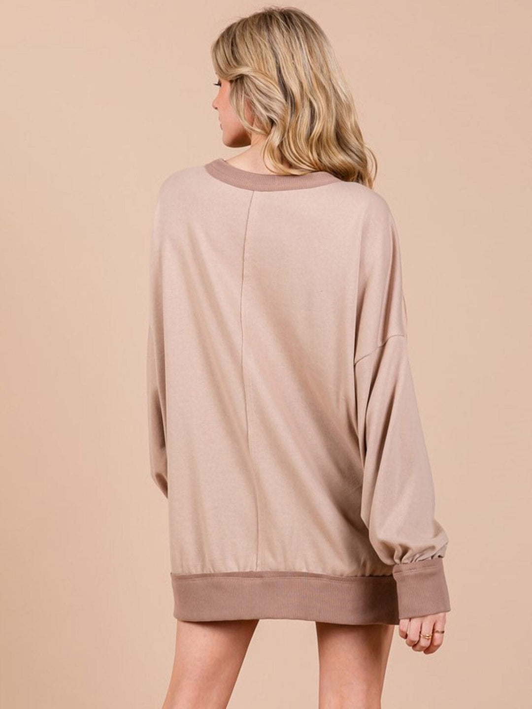 WOMEN'S LONG SLEEVE COLORBLOCK OVERSIZED PULLOVER SWEATER