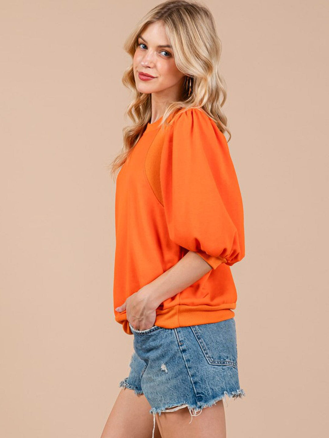 WOMEN'S SHORT PUFF SLEEVE TWO TONE BLOUSE