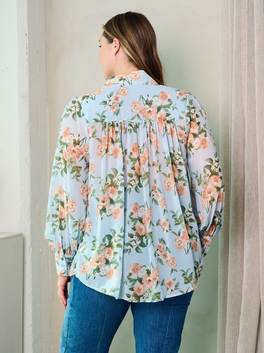 PLUS SIZE LONG SLEEVE BUTTON UP FLORAL BLOUSE TOP