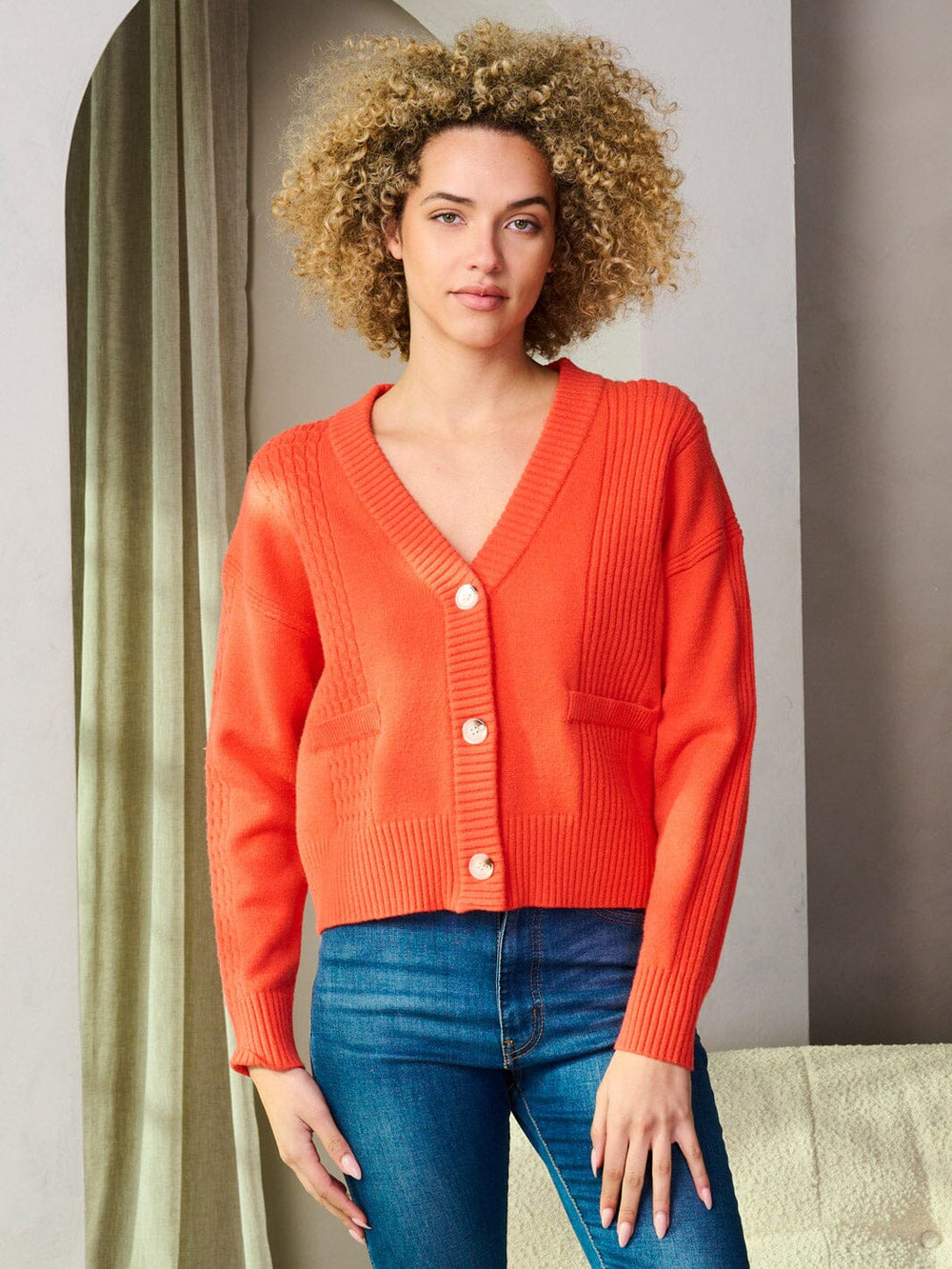 WOMEN'S LONG SLEEVE BUTTON UP CARDIGAN