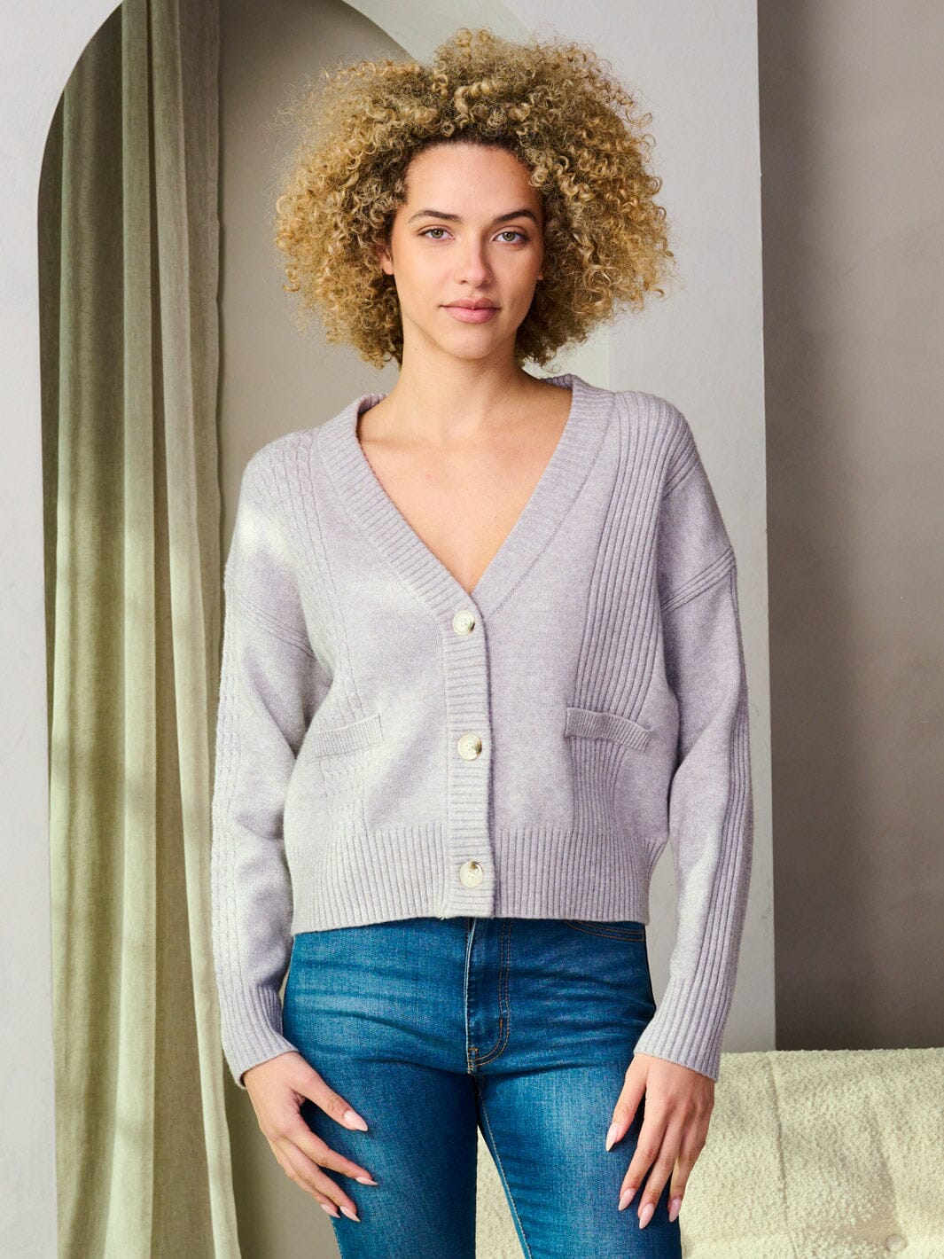 WOMEN'S LONG SLEEVE BUTTON UP CARDIGAN