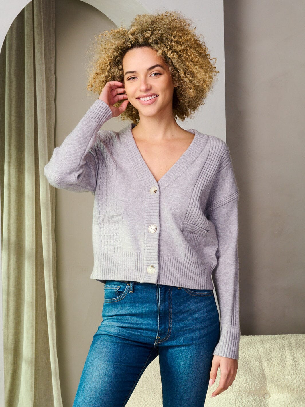 WOMEN'S LONG SLEEVE BUTTON UP CARDIGAN