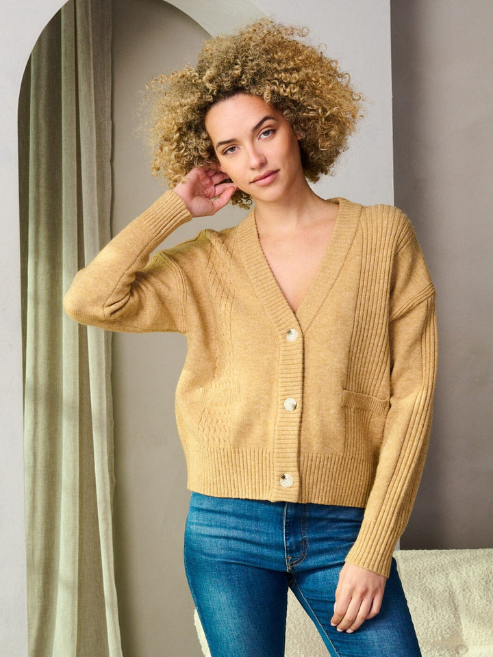 WOMEN'S LONG SLEEVE BUTTON UP CARDIGAN