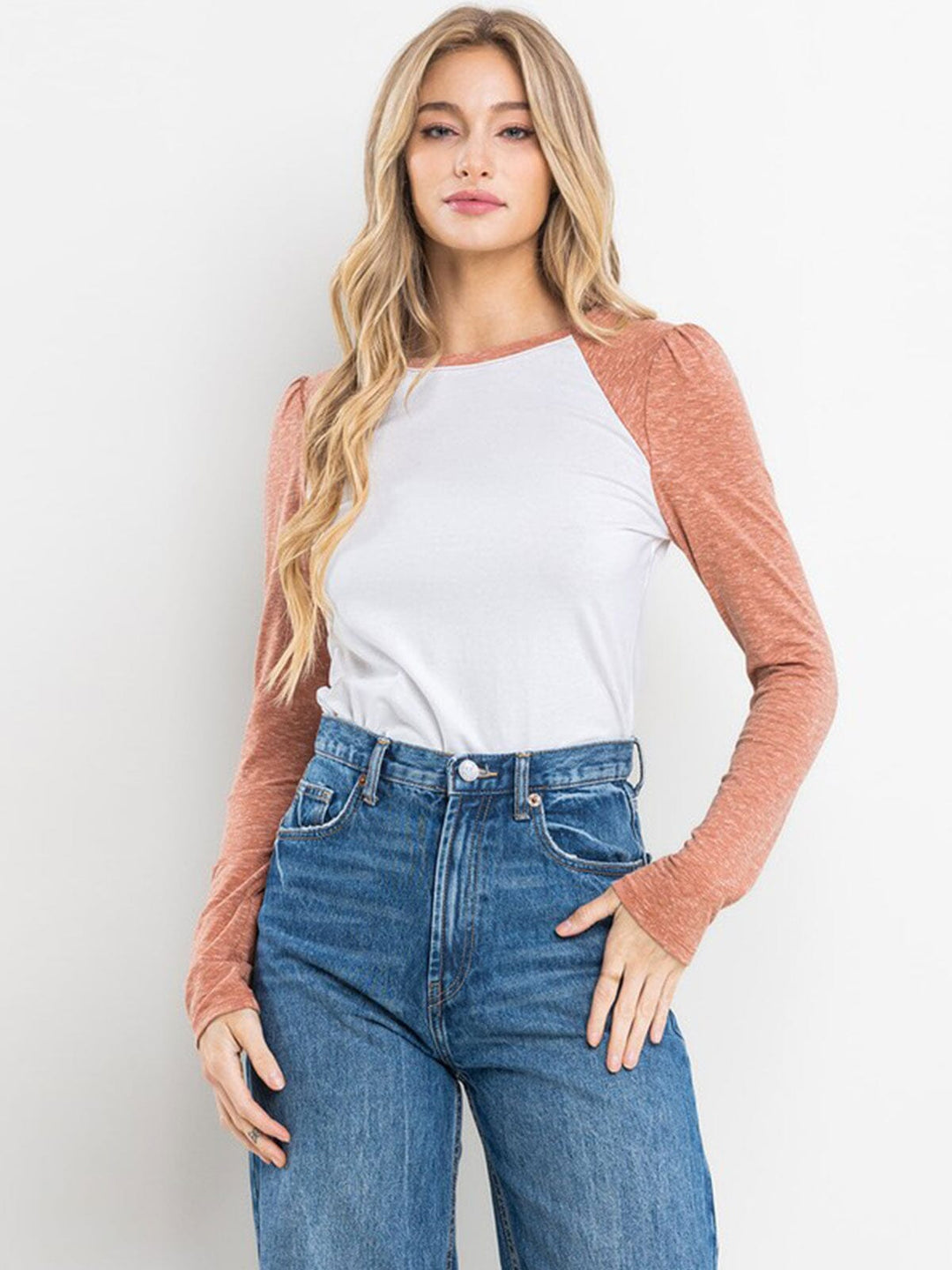 WOMEN'S LONG SLEEVE COLORBLOCK TOP