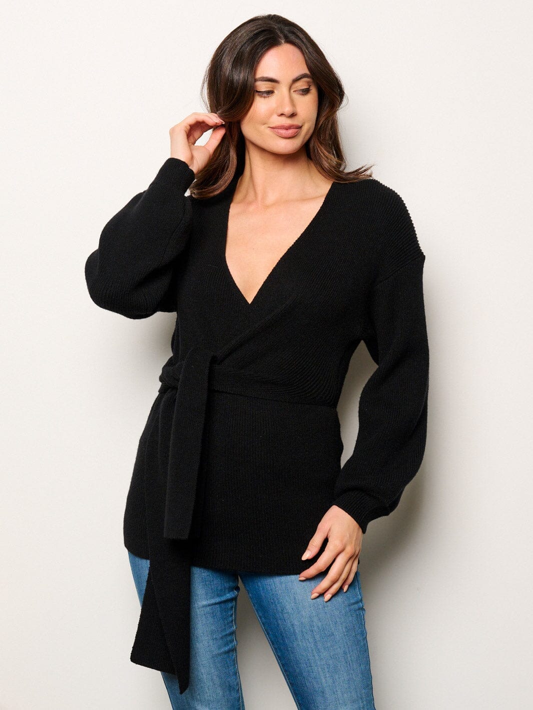 WOMEN'S LONG SLEEVE SURPLICE RIBBED TOP