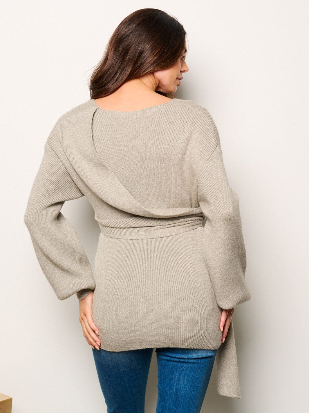 WOMEN'S LONG SLEEVE SURPLICE RIBBED TOP
