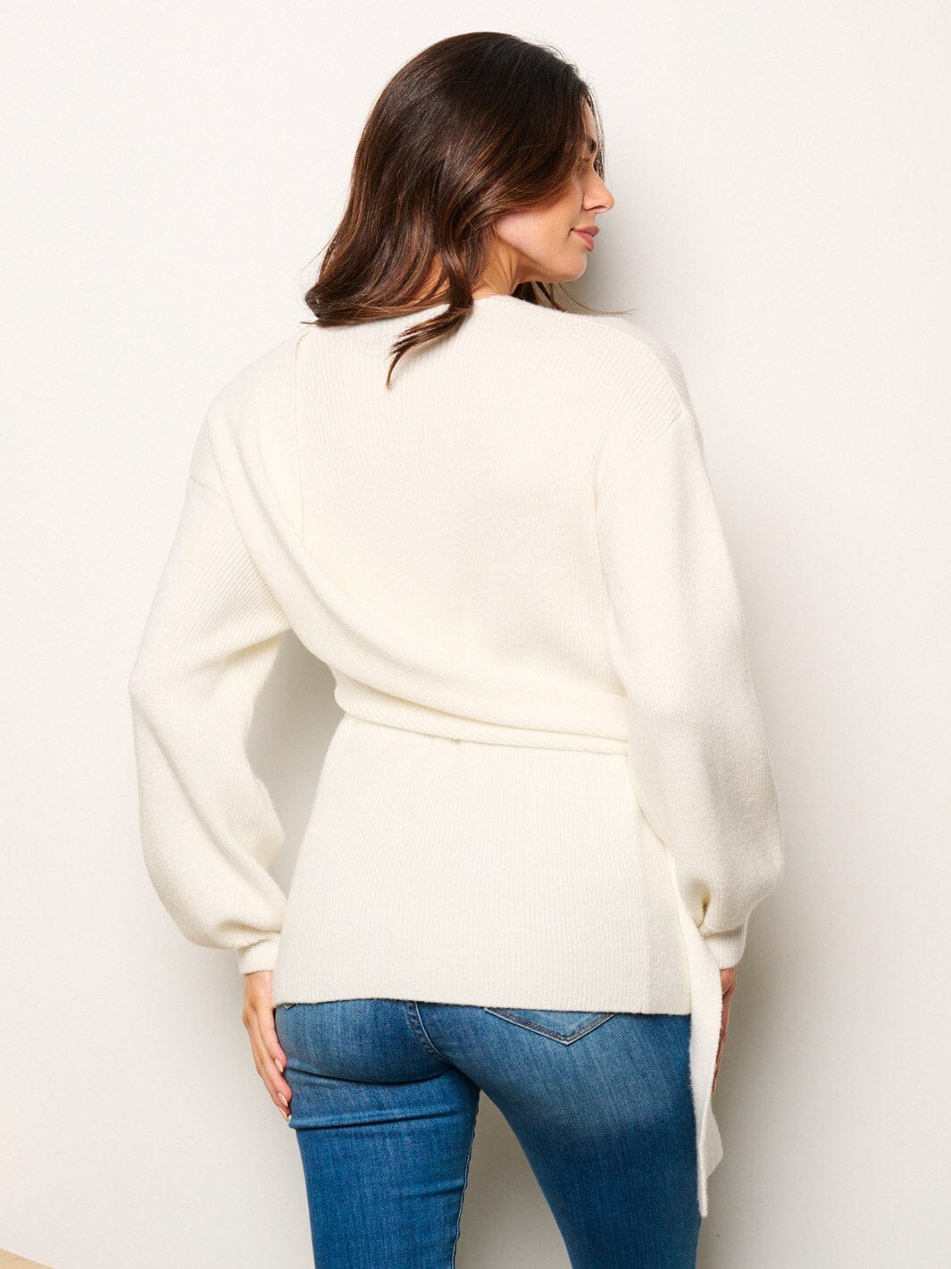 WOMEN'S LONG SLEEVE SURPLICE RIBBED TOP