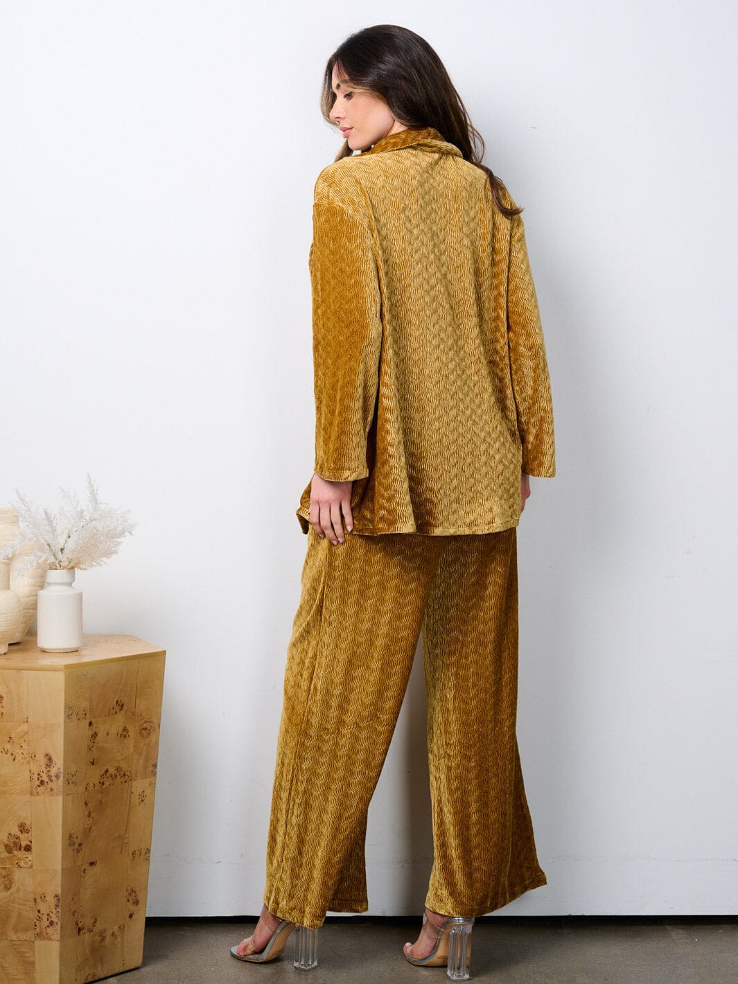WOMEN'S LONG SLEEVE TOP & WIDE LEG PANTS 2PC. SET