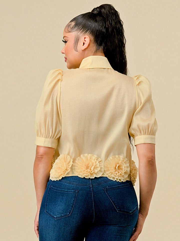 WOMEN'S SHORT PUFF SLEEVES BUTTON UP FLOWER TRIM BLOUSE