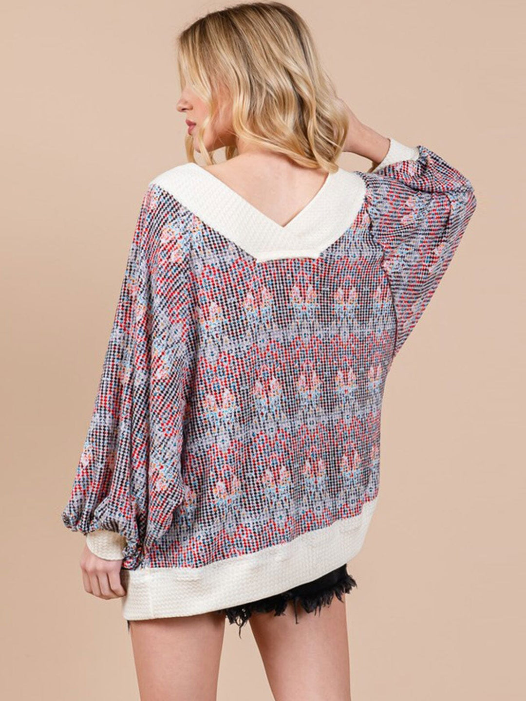 WOMEN'S LONG SLEEVE FRONT POCKET MULTI PRINT RIBBED OVERSIZED TOP