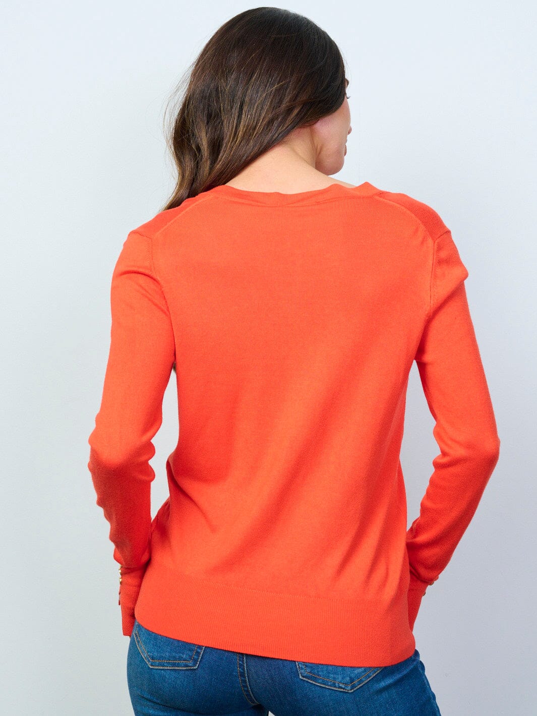 WOMEN'S LONG SLEEVE V-NECK BUTTON DETAILED TOP