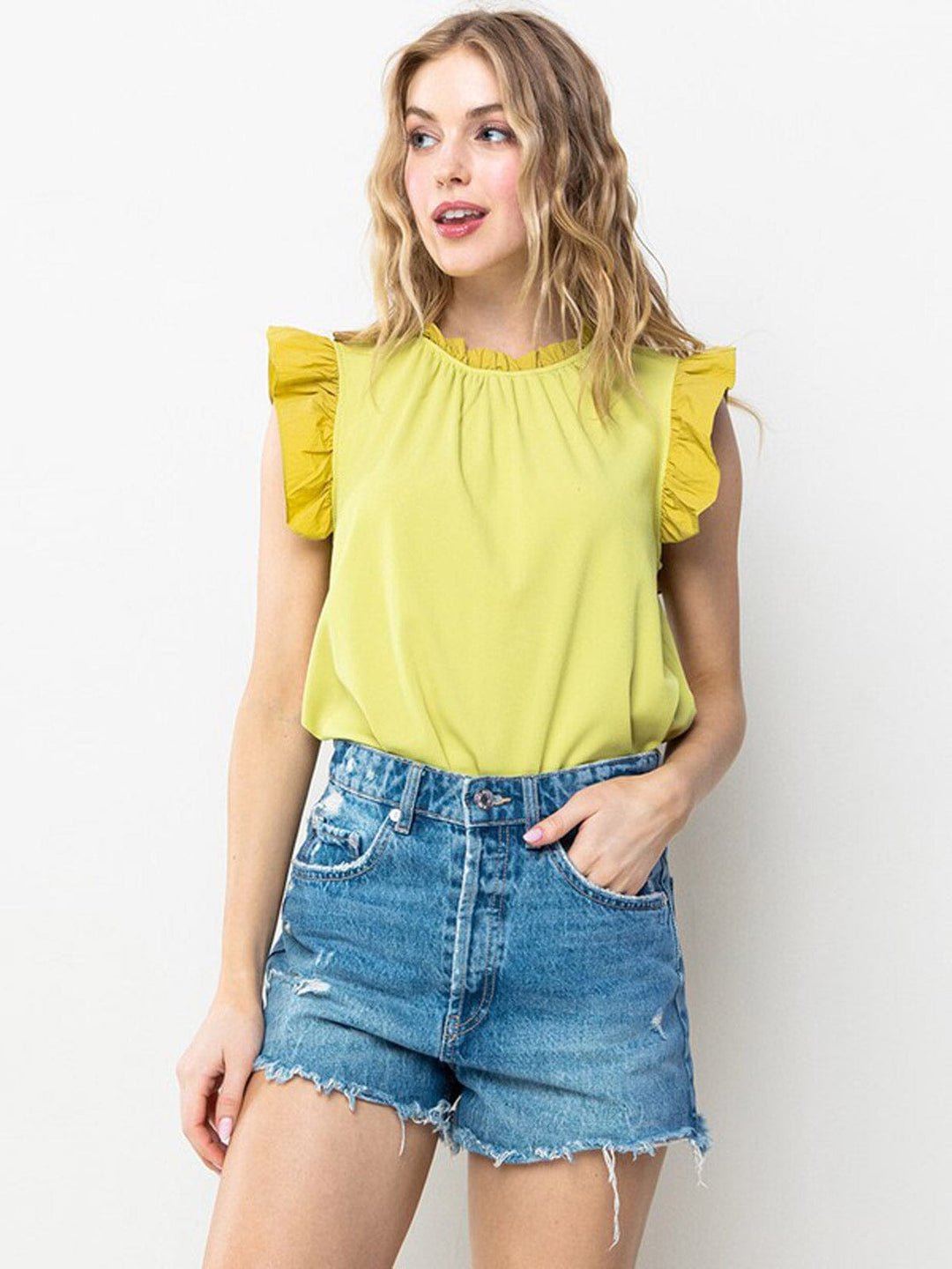 WOMEN'S SHORT RUFFLE SLEEVE RIBBED BLOUSE TOP
