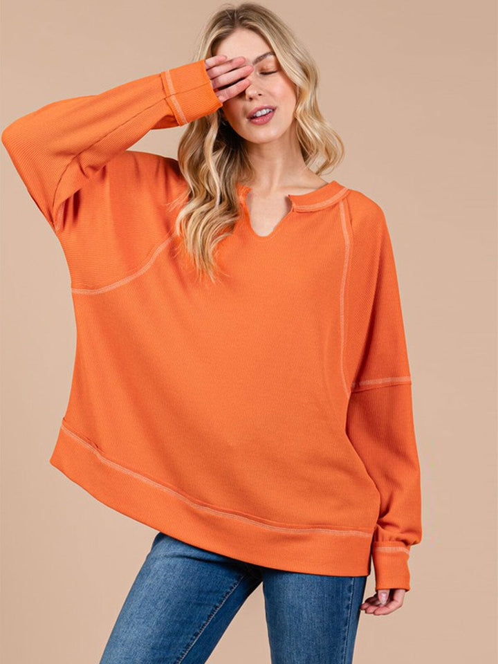 WOMEN'S LONG SLEEVE V-NECK RIBBED TOP