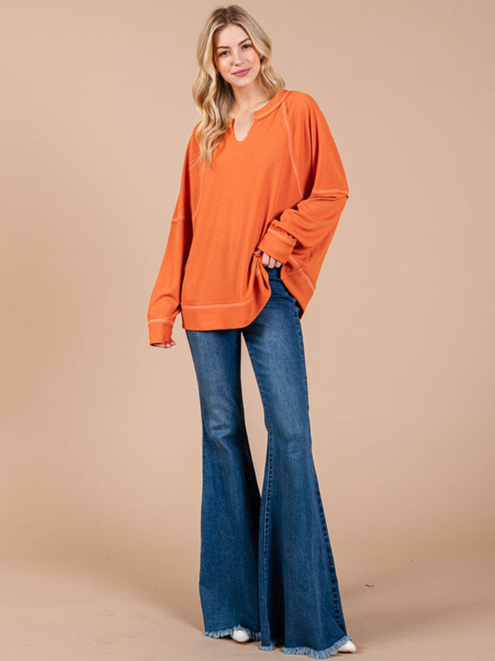 WOMEN'S LONG SLEEVE V-NECK RIBBED TOP