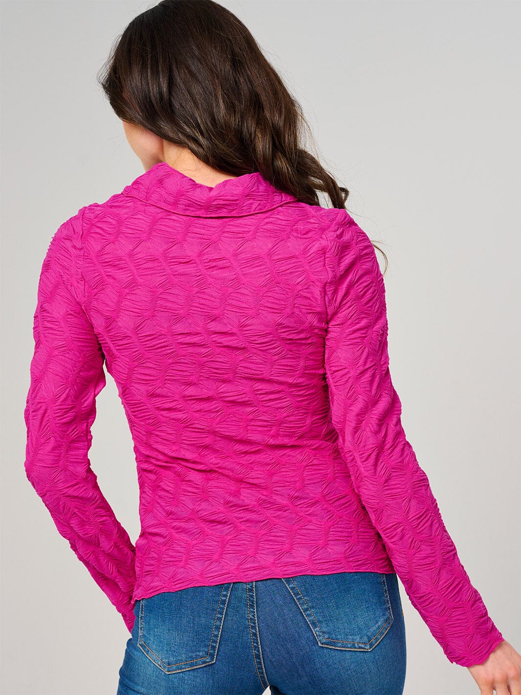 WOMEN'S LONG SLEEVE V-NECK WAFFLE DETAILED BLOUSE