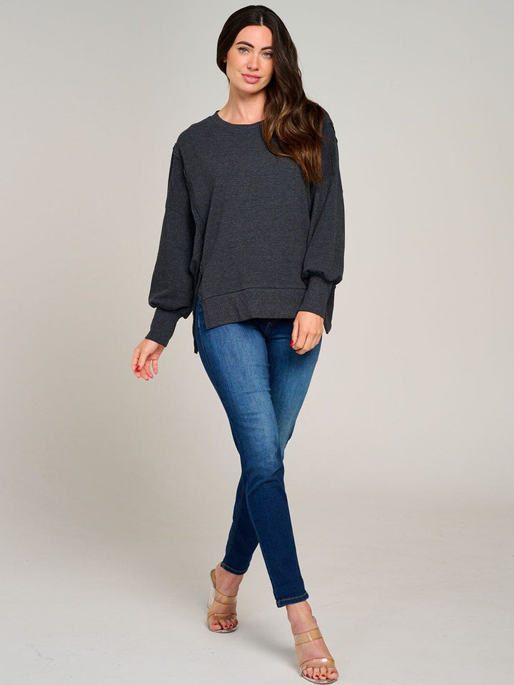 WOMEN'S LONG SLEEVE FRONT SLIT OVERSIZED TOP