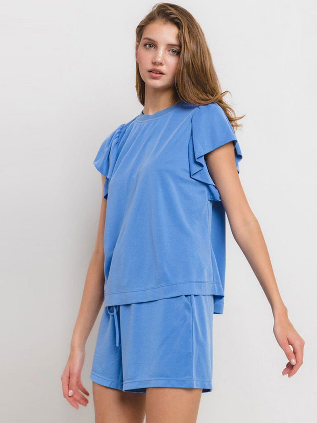 WOMEN'S SHORT RUFFLE SLEEVE BLOUSE