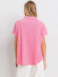 WOMEN'S SHORT SLEEVE MOCK NECK FRONT POCKET RIBBED DETAILED BLOUSE