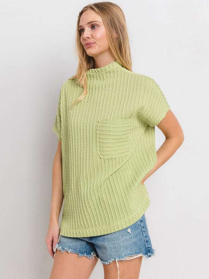 WOMEN'S SHORT SLEEVE MOCK NECK FRONT POCKET RIBBED DETAILED BLOUSE