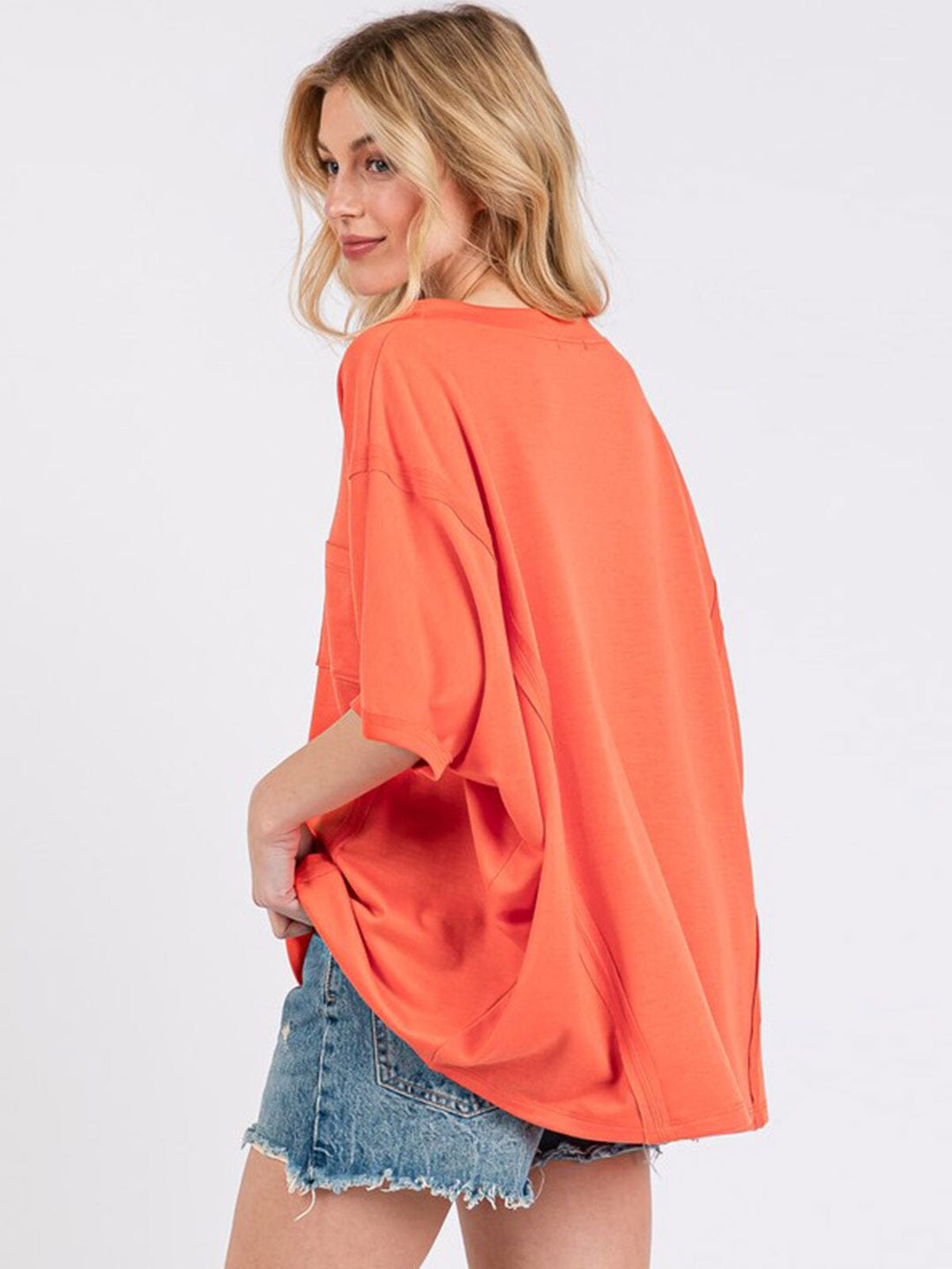 WOMEN'S SHORT SLEEVE V-NECK FRONT POCKET OVERSIZED TOP