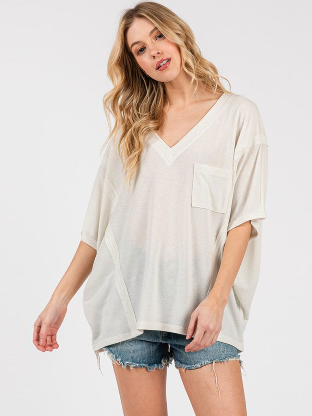 WOMEN'S SHORT SLEEVE V-NECK FRONT POCKET OVERSIZED TOP