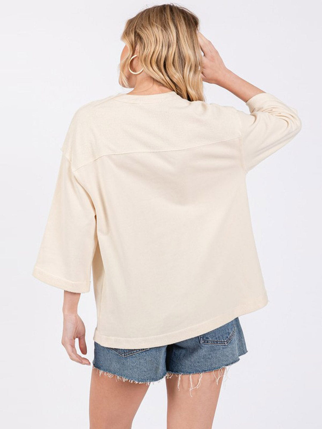 WOMEN'S SHORT SLEEVE GRAPHIC TOP