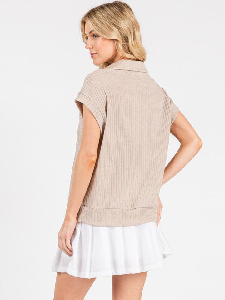 WOMEN'S SHORT SLEEVE V-NECK FRONT POCKET BLOUSE