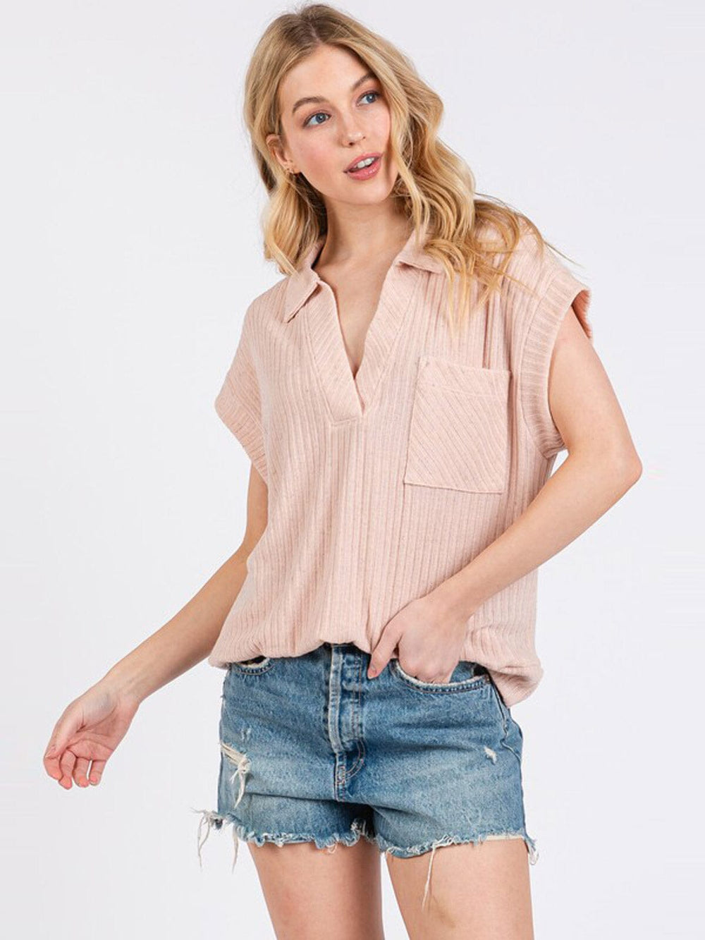 WOMEN'S SHORT SLEEVE V-NECK FRONT POCKET BLOUSE