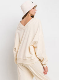 WOMEN'S LONG SLEEVE V-NECK OVERSIZED TOP