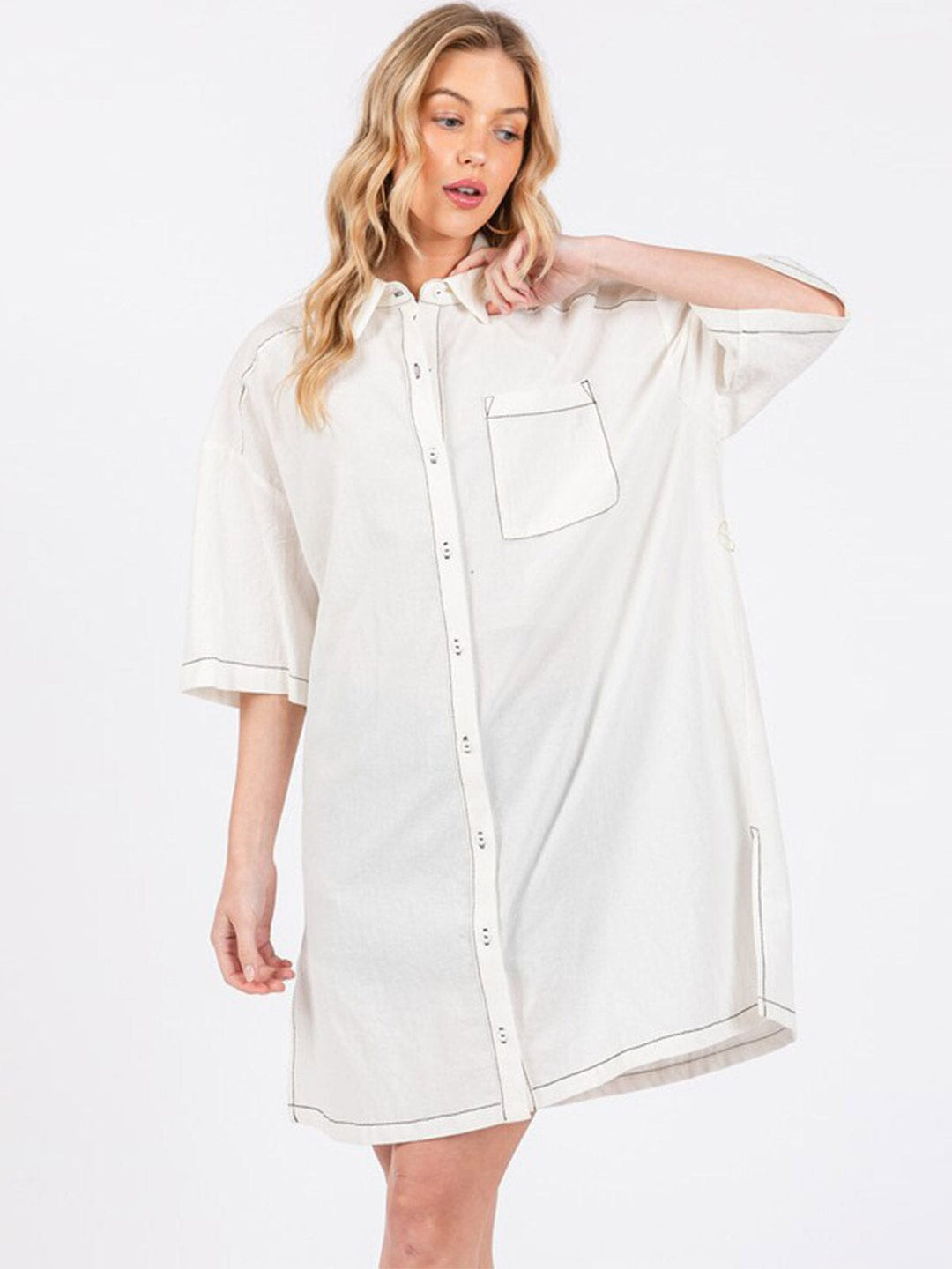 WOMEN'S SHORT SLEEVE BUTTON CLOSURE FRONT POCKETS TUNIC TOP