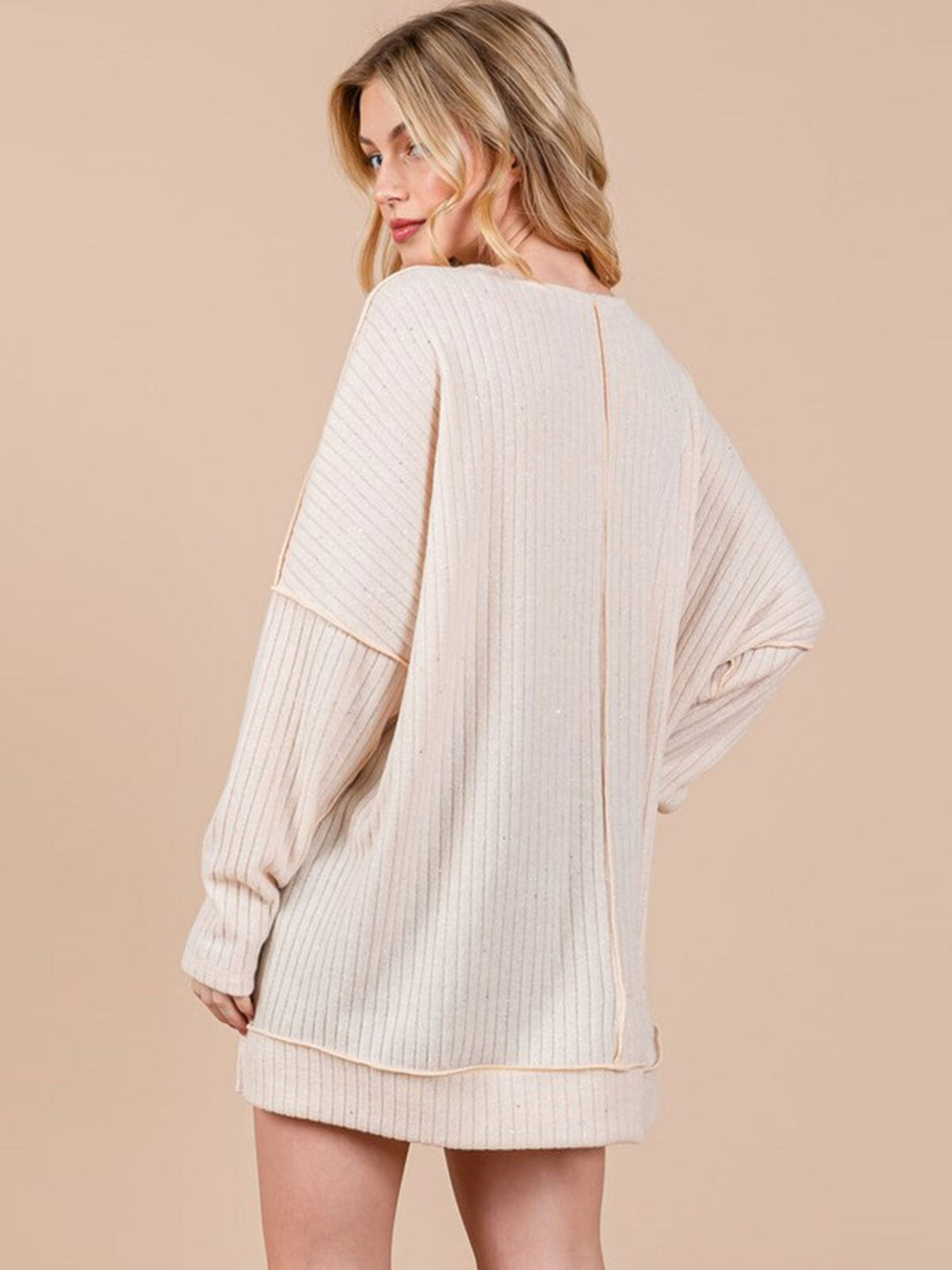 WOMEN'S LONG SLEEVE V-NECK FRONT SLIT OVERSIZED SHIMMER TOP