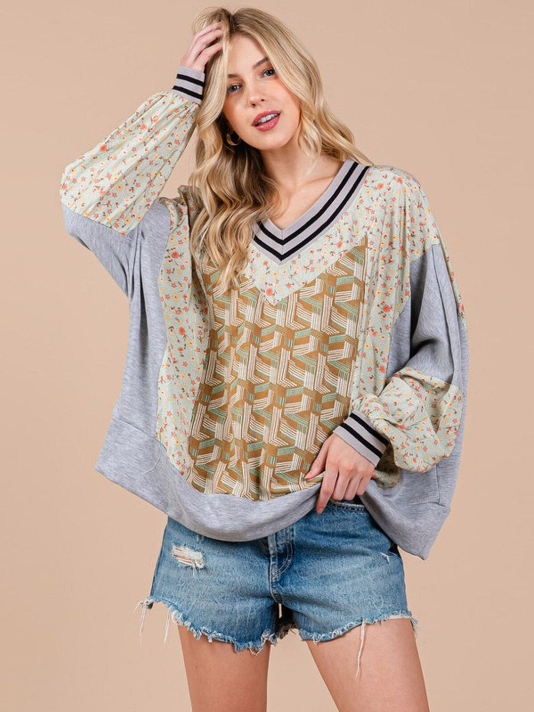 WOMEN'S LONG SLEEVE V-NECK MULTI PRINT BLOUSE