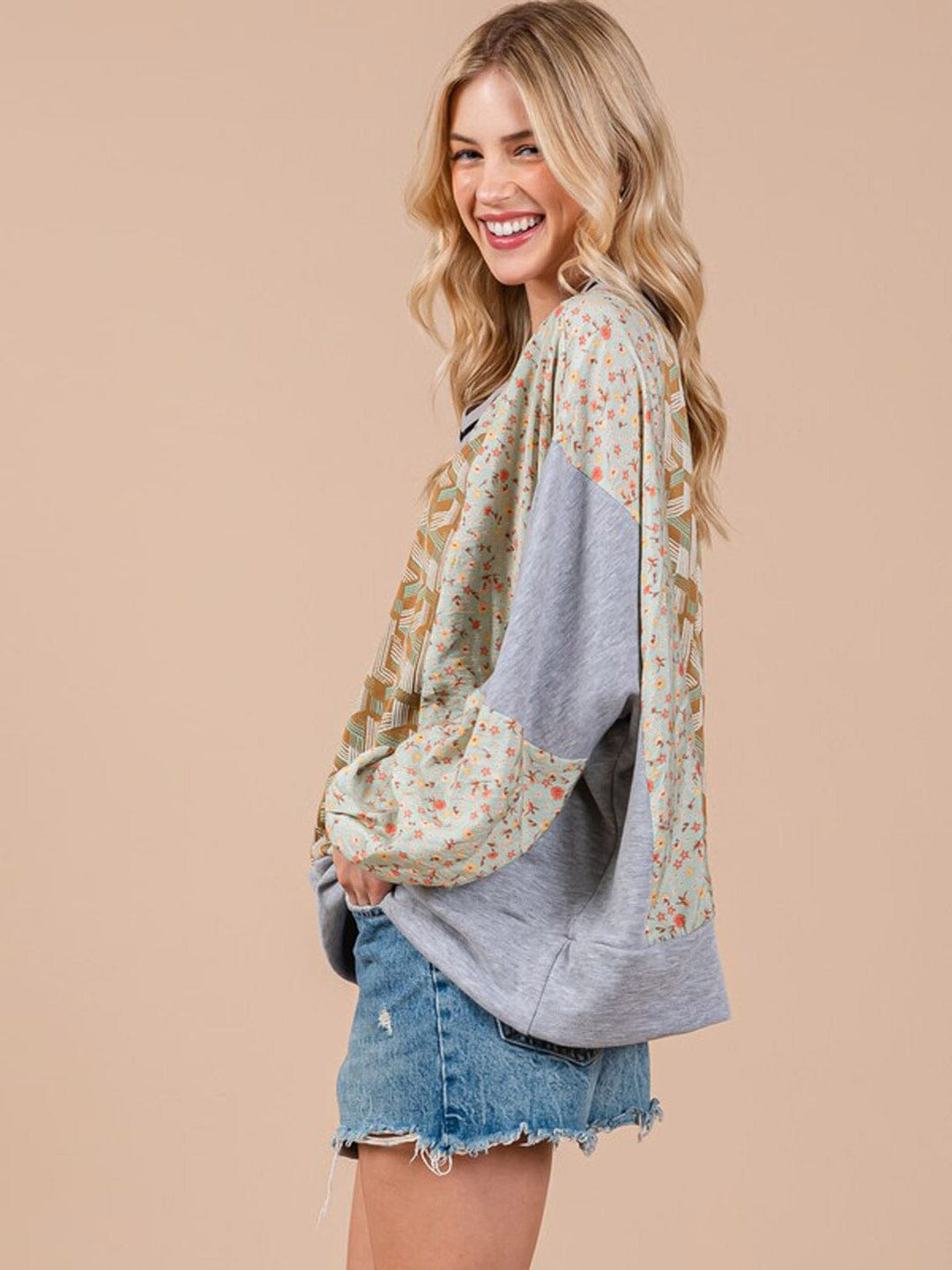 WOMEN'S LONG SLEEVE V-NECK MULTI PRINT BLOUSE