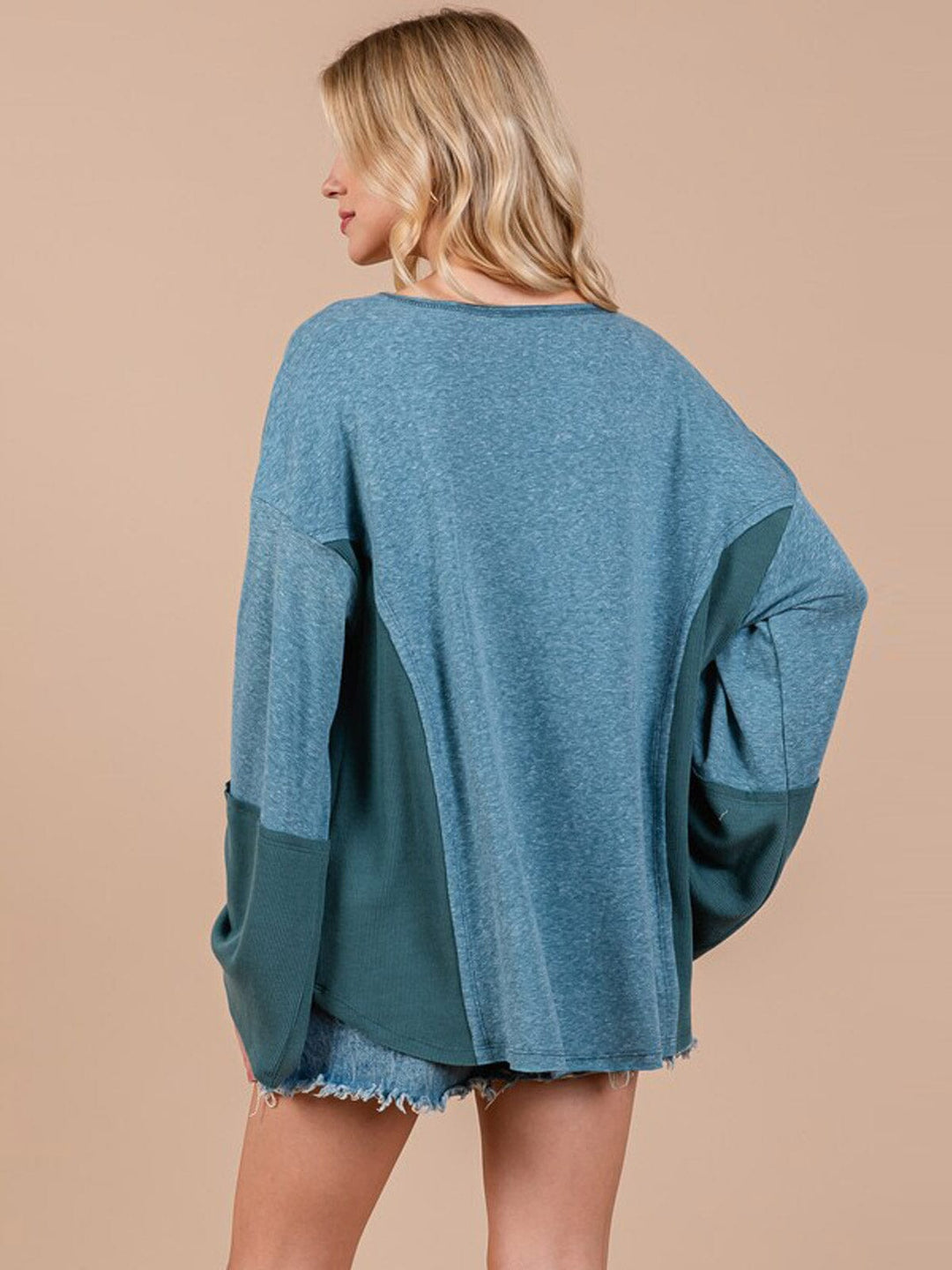 WOMEN'S LONG SLEEVE V-NECK COLORBLOCK TUNIC TOP