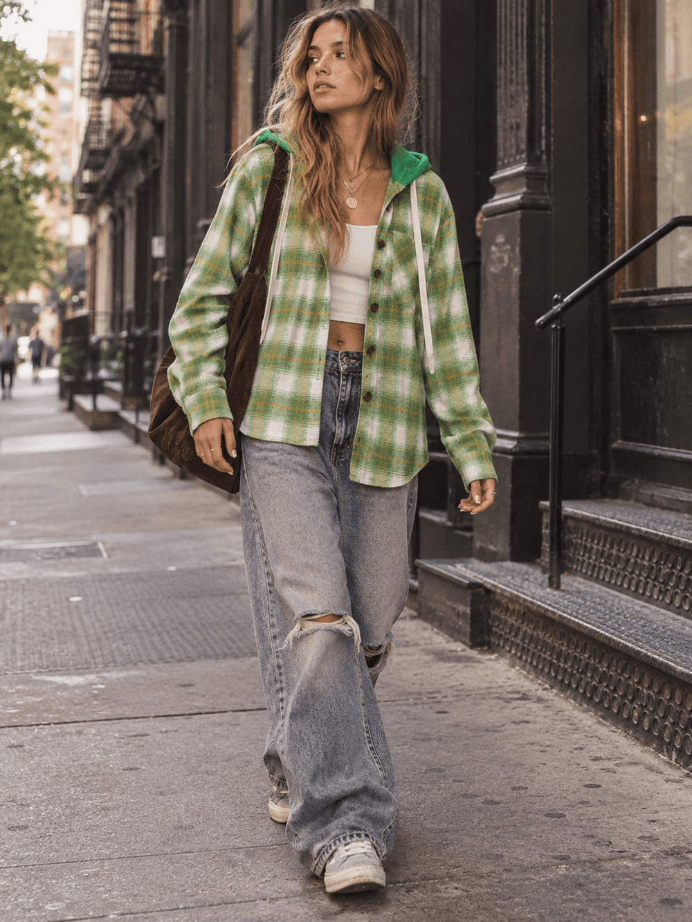 WOMEN'S LONG SLEEVE BUTTON CLOSURE FRONT POCKETS HOODED PLAID JACKET