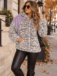 WOMEN'S LONG SLEEVE ANIMAL PRINT FRONT POCKETS HOODED PULLOVER SWEATER
