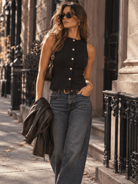 WOMEN'S SLEEVELESS BUTTON UP SOLID TOP