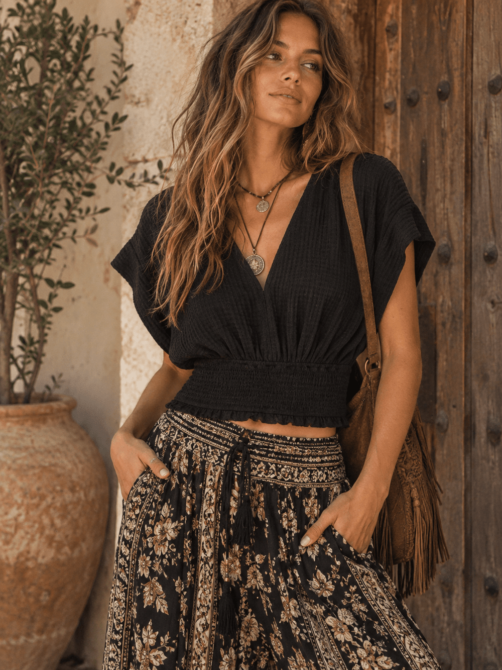 WOMEN'S SHORT SLEEVE V-NECK SMOCK WAIST BLOUSE