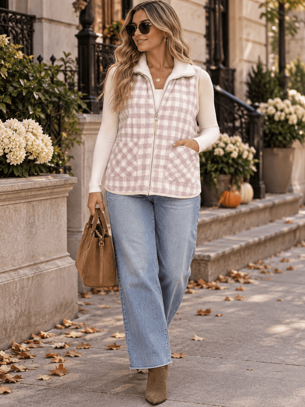 WOMEN'S SLEEVELESS ZIP UP FRONT POCKETS SHERPA REVERSABLE VEST