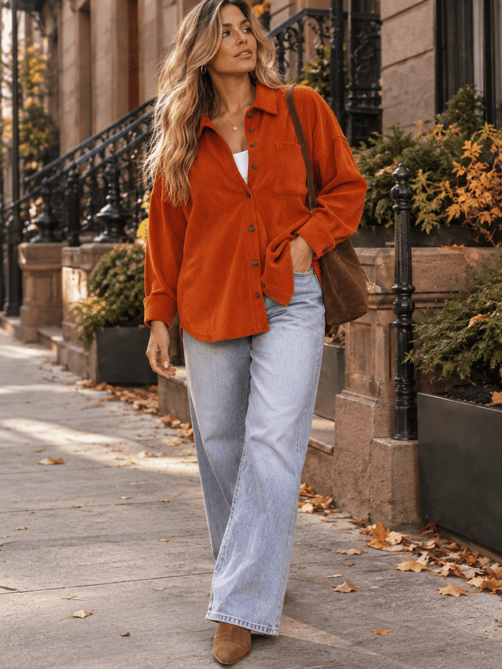 WOMEN'S LONG SLEEVE BUTTON UP FRONT POCKET CORDUROY SHIRT