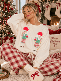 WOMEN'S LONG SLEEVE HOLIDAY GRAPHIC PULLOVER SWEATER