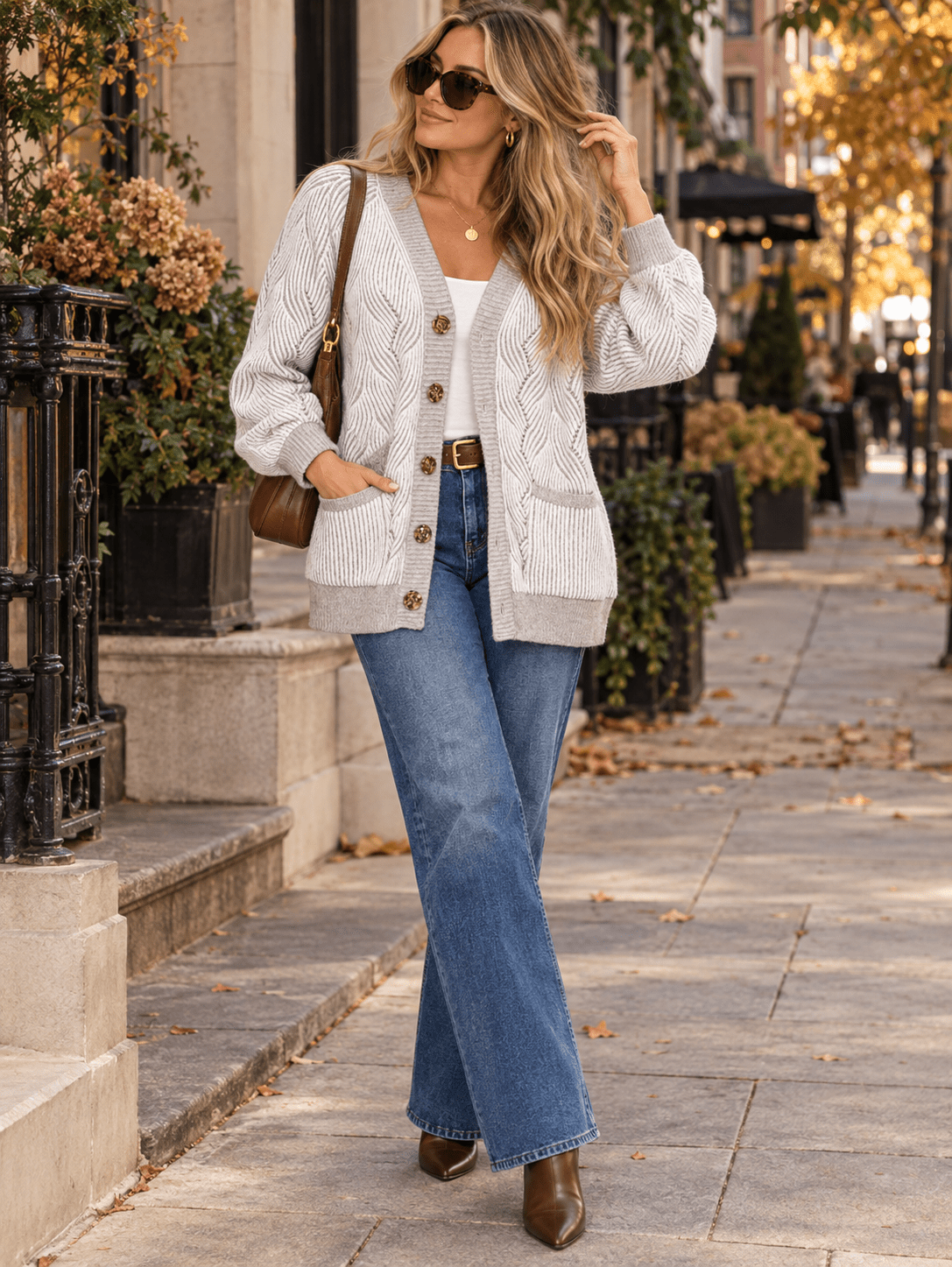 WOMEN'S LONG SLEEVE V-NECK BUTTON UP COLORBLOCK FRONT POCKETS DETAILED CARDIGAN