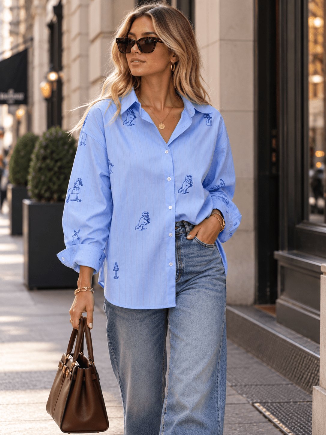 WOMEN'S LONG SLEEVE BUTTON UP STITCHED DETAILES STRIPES SHIRT
