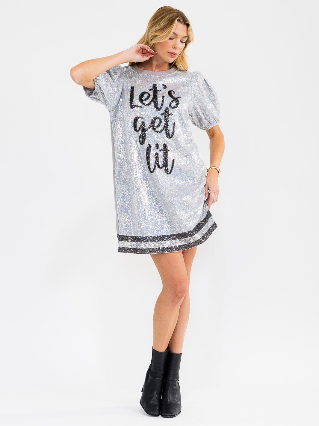 WOMEN'S SHORT SLEEVE LOOSE FIT SEQUINS PRINT MINI DRESS