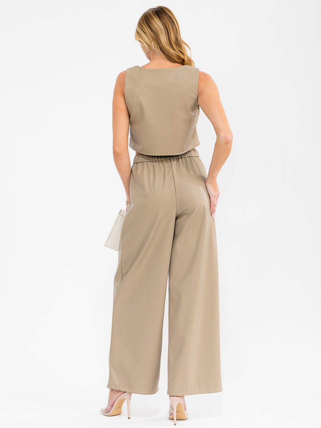 WOMEN'S SQUARE NECK CROP TOP & BUTTON CLOSURE PANTS PU PLEATHER 2PC. SET